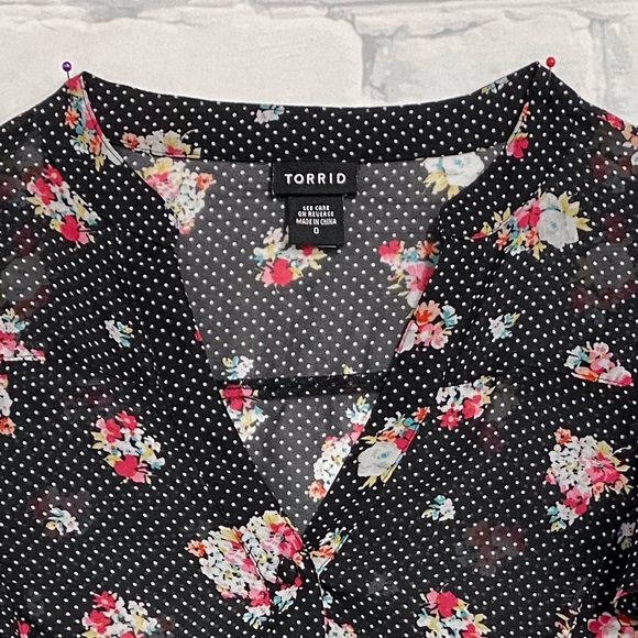 Like New Torrid Tunic - Picture 8 of 8